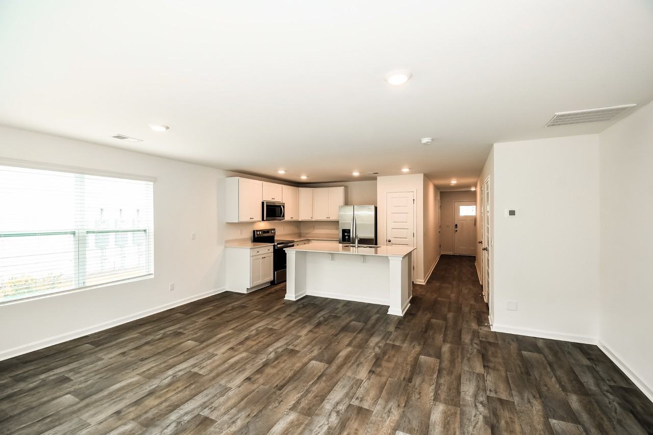 66 Striker Rd - Photo 7 of 50