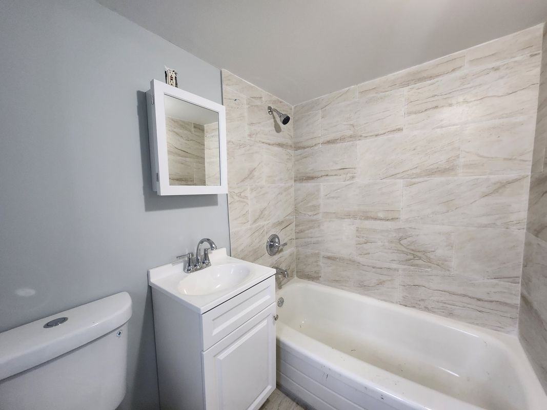 52 Seventh St - Photo 5 of 11