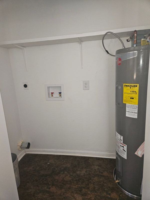 20121 Helenbirg Rd ##1 - Photo 7 of 15