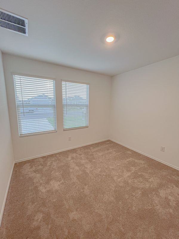 129 Hellcats Way - Photo 6 of 19