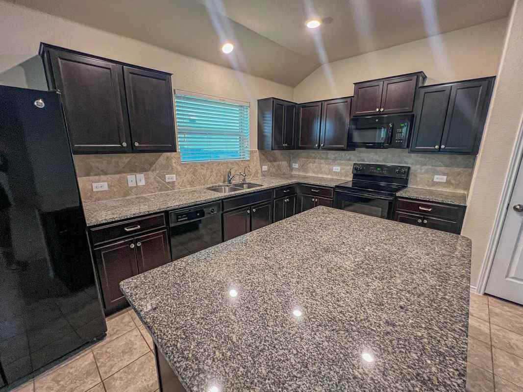 324 Druse Lane - Photo 7 of 29