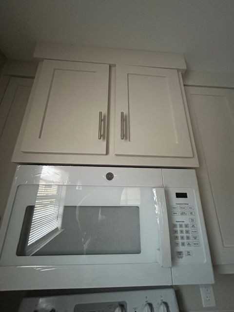 210 South 1st Avenue - Photo 7 of 13