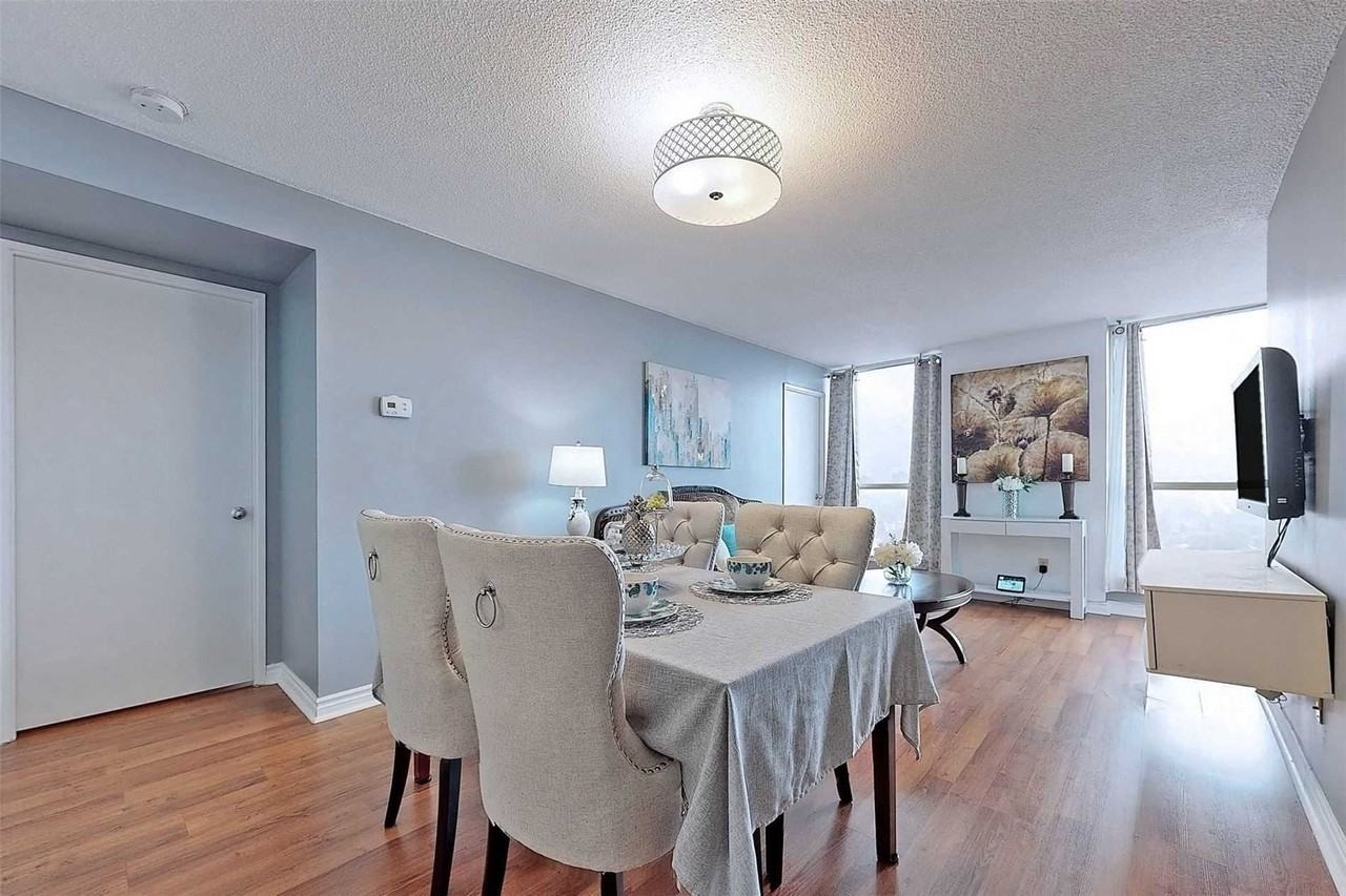 2466 Eglinton Avenue East - Photo 4 of 21