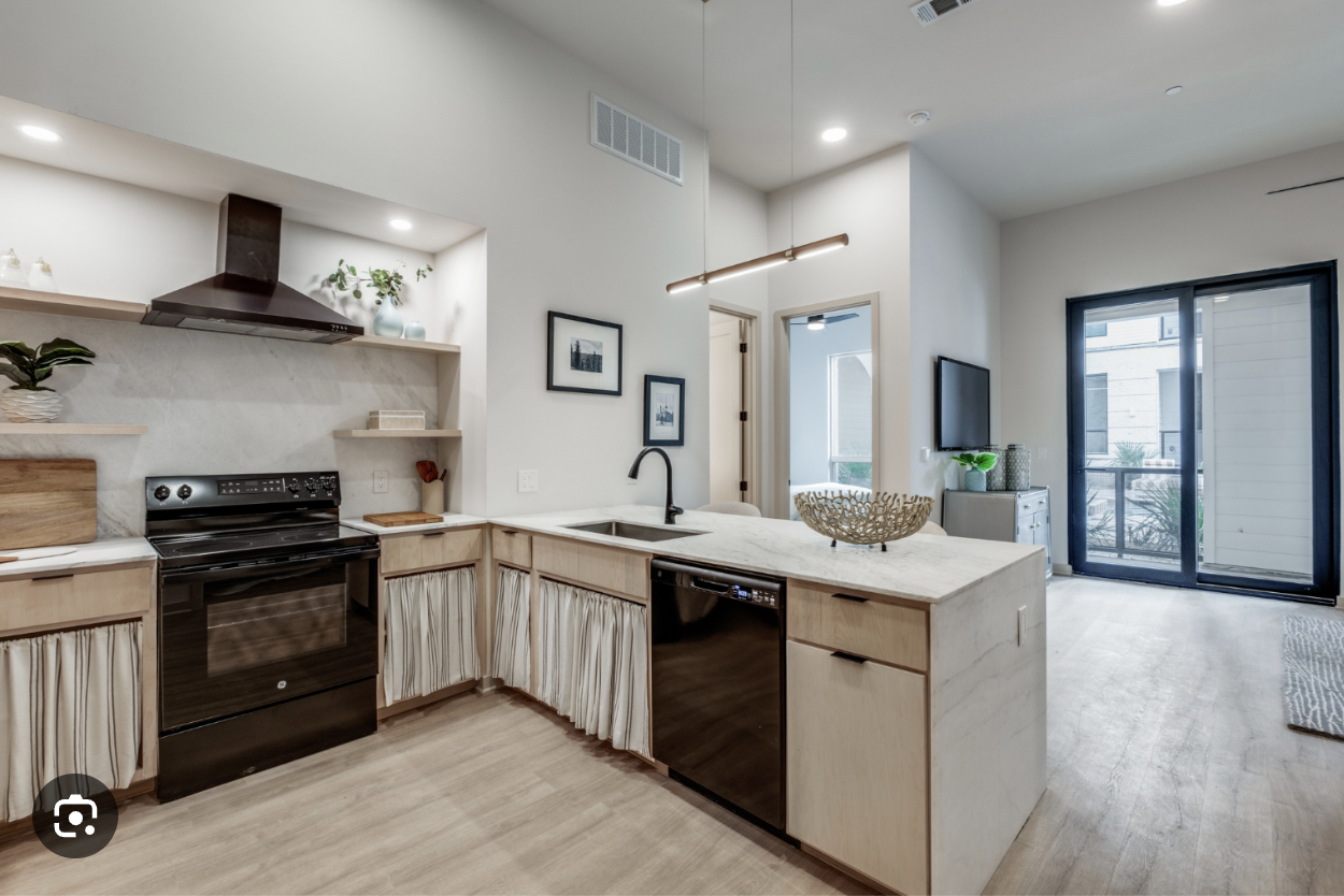 N Bishop Ave & W 10th St #1701 - Photo 3 of 41