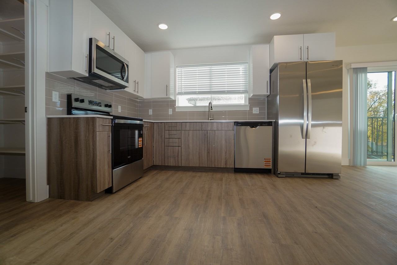 4632 North Iota Lane - Photo 3 of 21