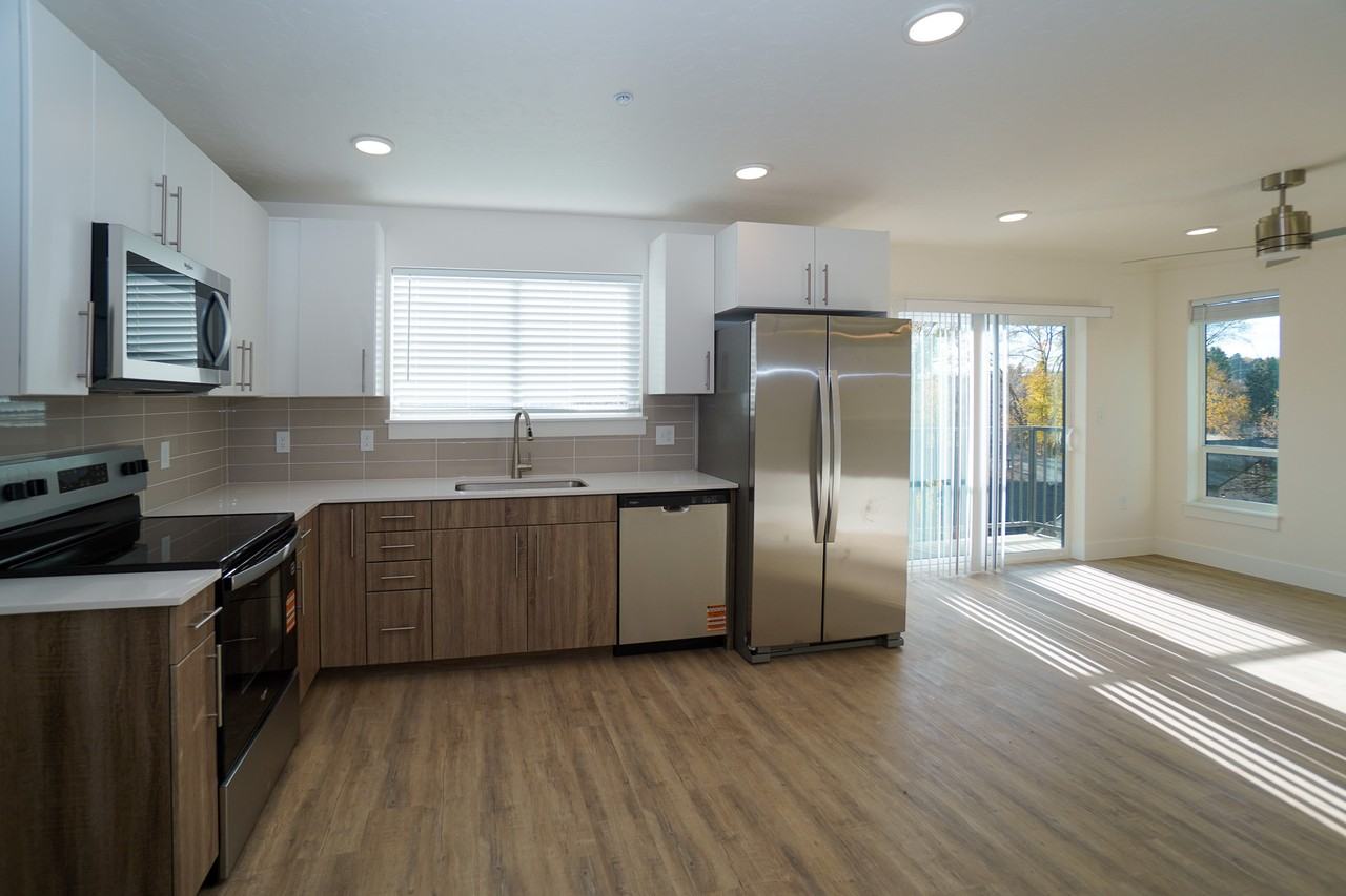 4632 North Iota Lane - Photo 4 of 21