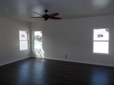 E. 15th Street - 222 1/2 - Photo 2 of 20