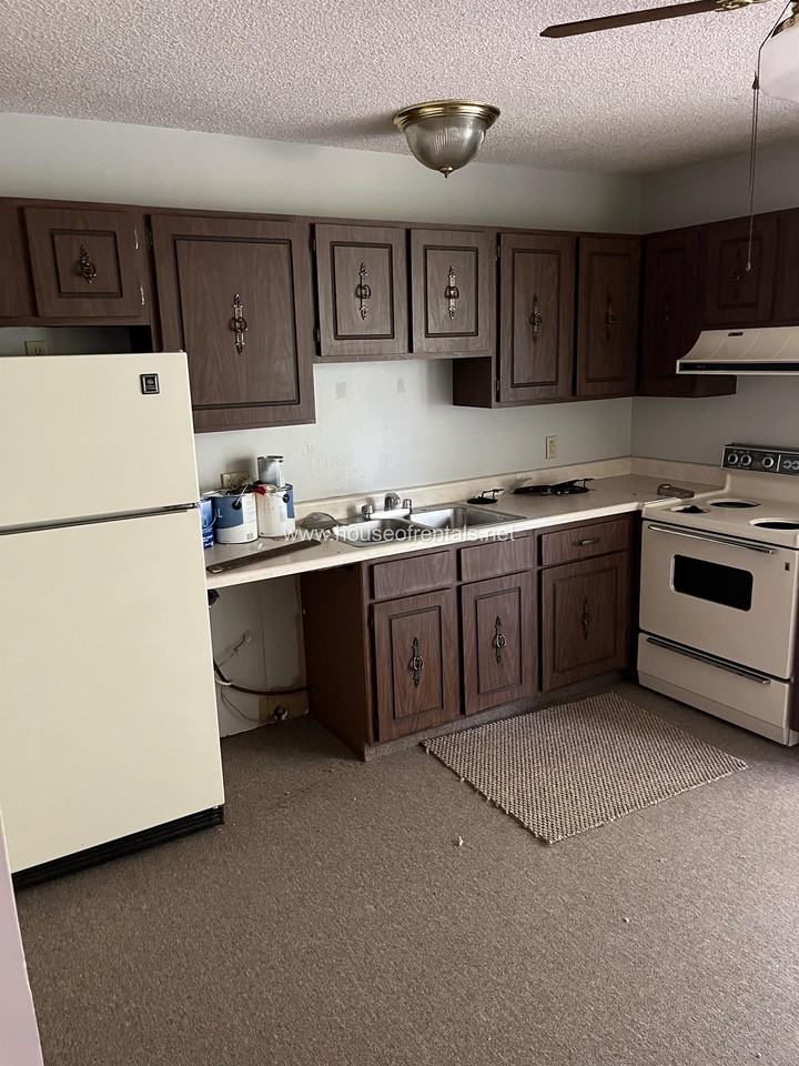 24 Razer Drive - Photo 2 of 7