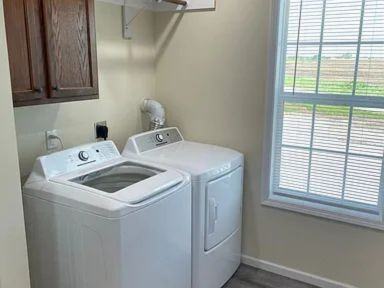 1154 Southeast 100th Road - Photo 4 of 15