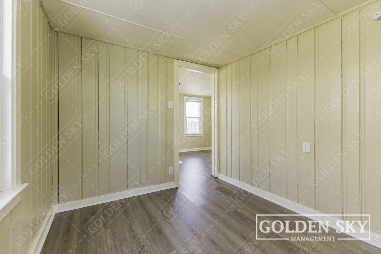 2011 East 18th Street - Unit 03 - Photo 2 of 8