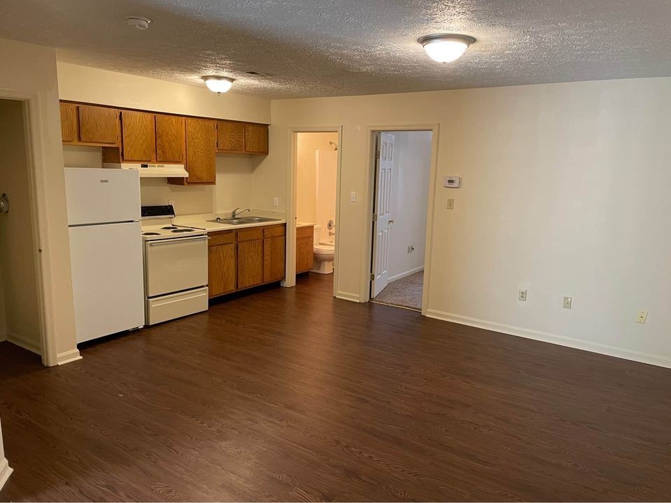 213 Keystone Drive - Photo 4 of 9