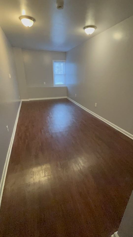 311-323 Clinton Avenue - Photo 5 of 7