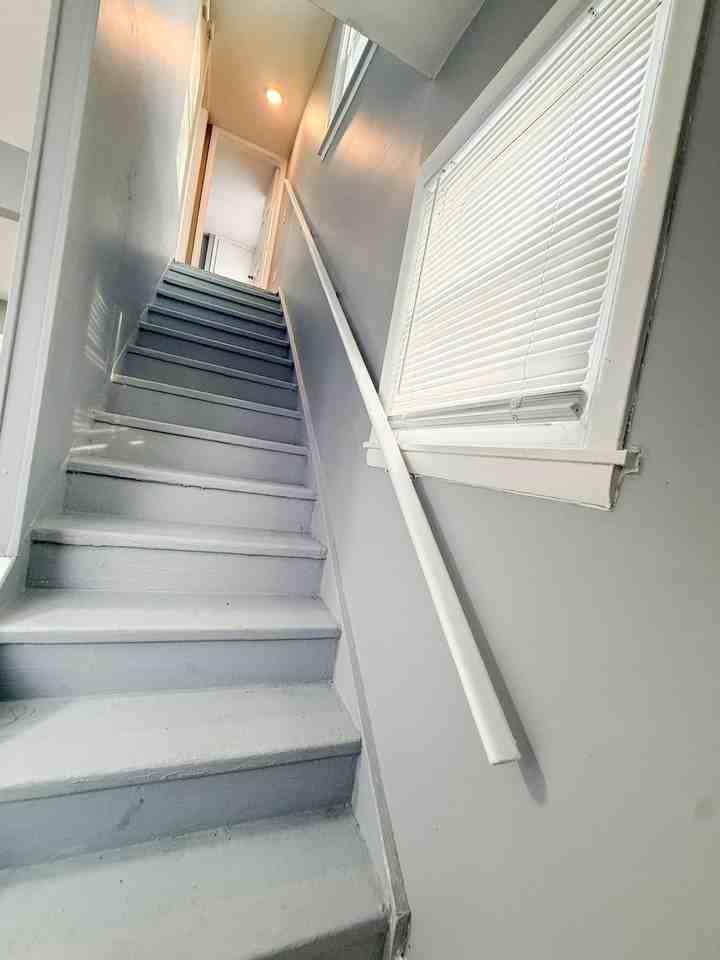 142 - 146 Hutchinson - Photo 7 of 10