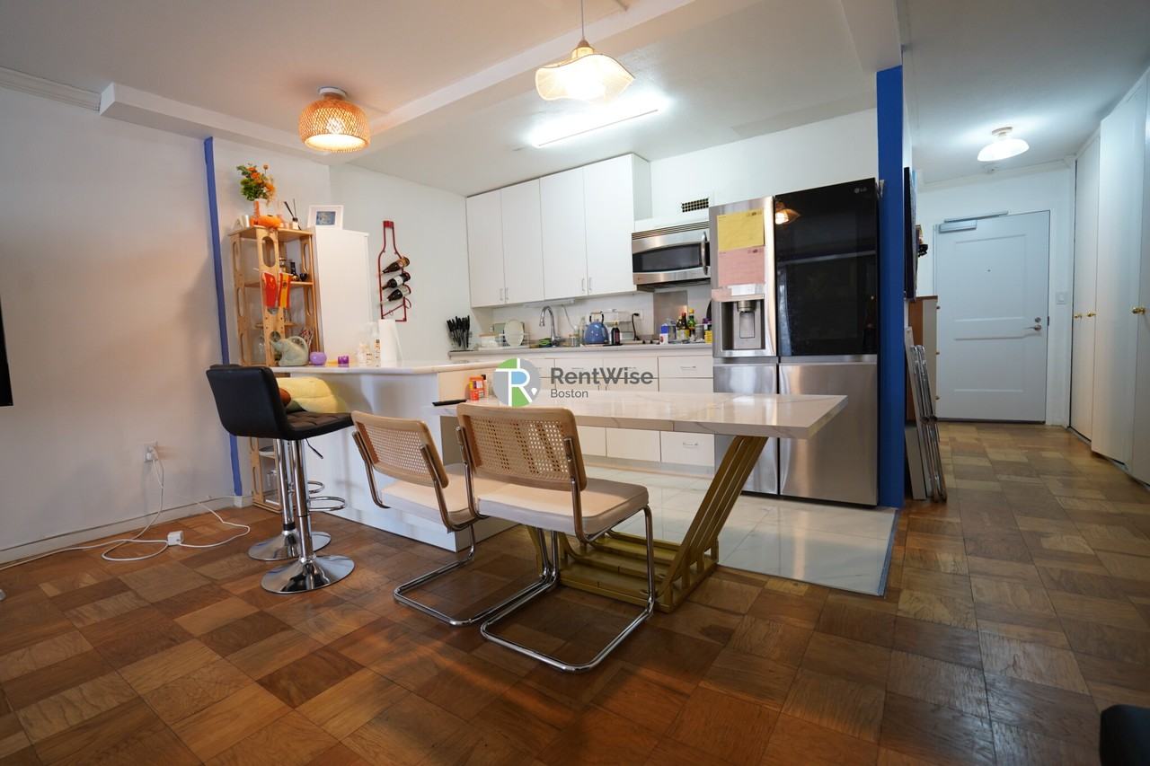 6 Whittier Pl #2K - Photo 3 of 20