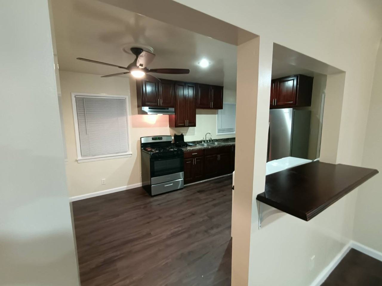 10304 1/2 Paramount Blvd - Photo 2 of 10