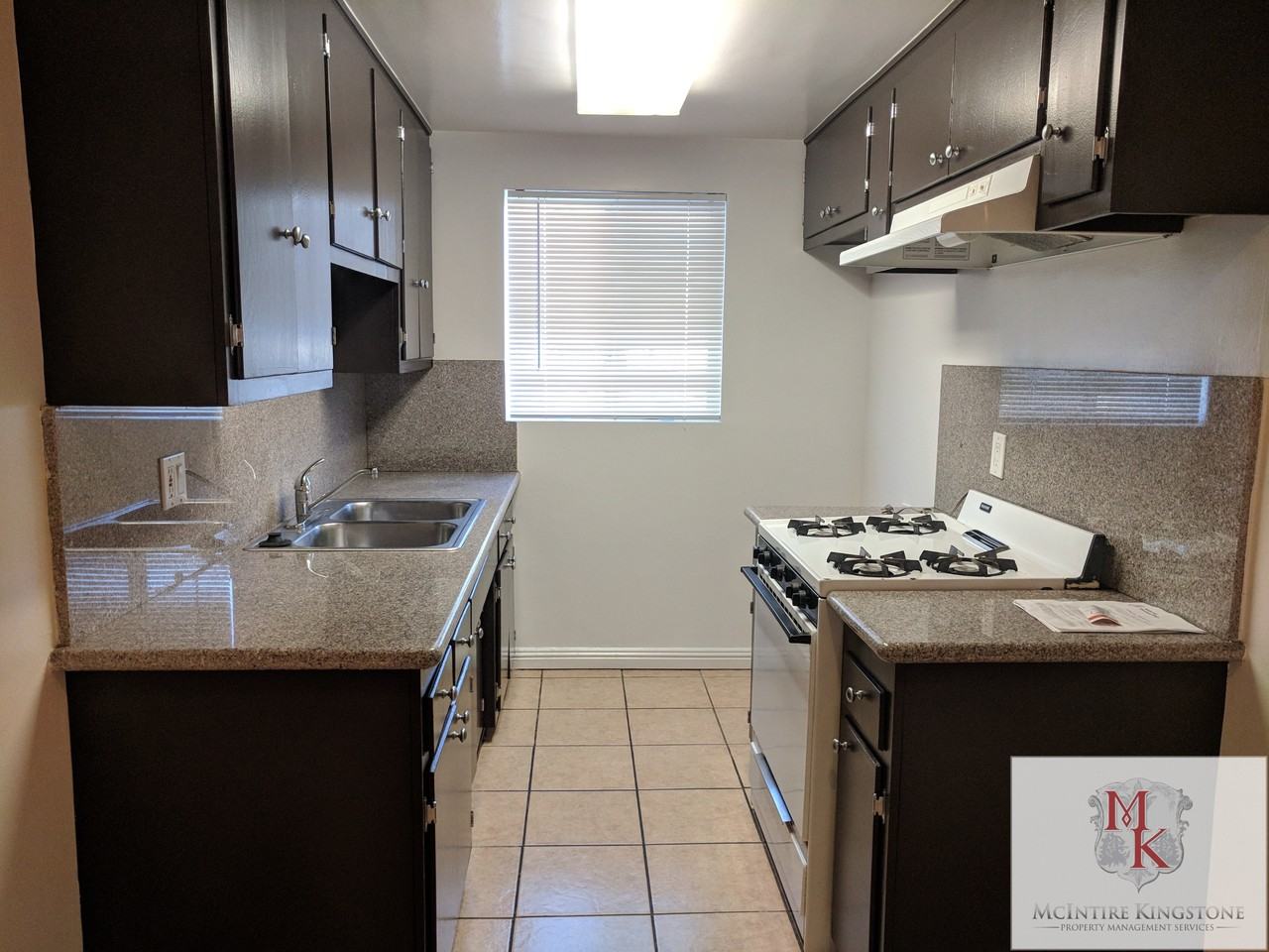 1332 East Broadway #1 - Photo 6 of 9