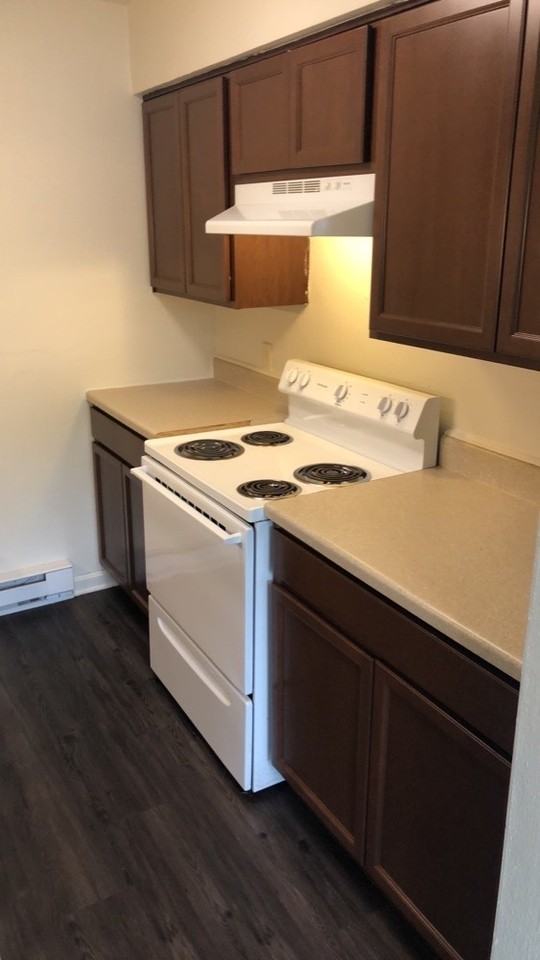 1299 Sanlor Avenue #4 - Photo 5 of 16