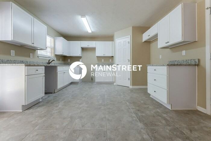 231 Biltmore Way - Photo 5 of 15