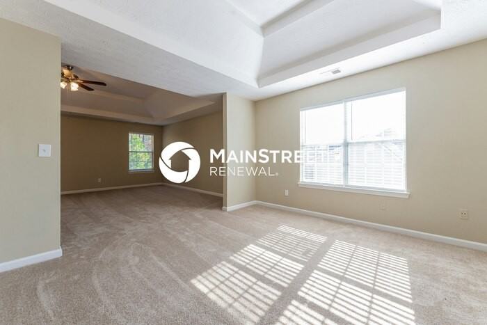 231 Biltmore Way - Photo 7 of 15