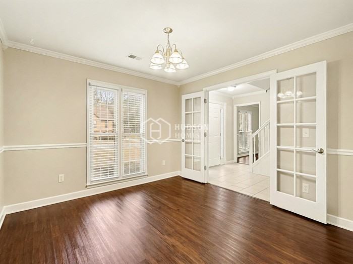 611 Sutton Way Sw - Photo 7 of 30