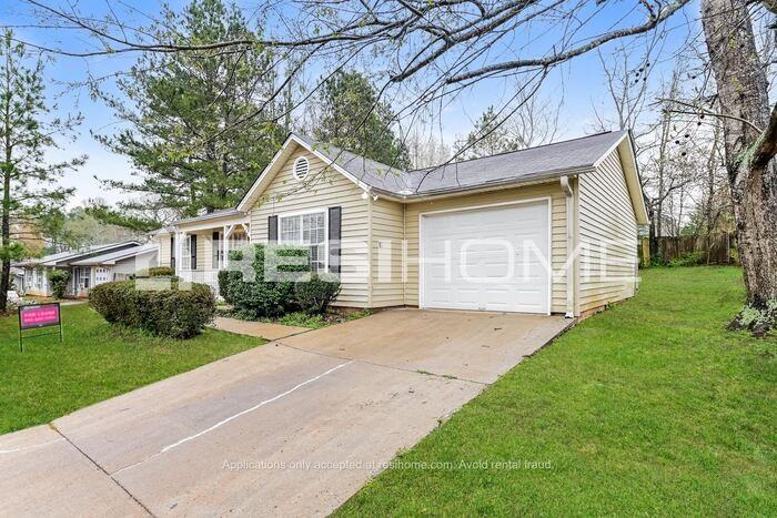 112 W Independence Cir - Photo 2 of 17