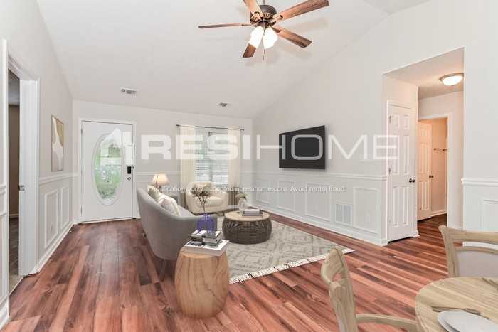 112 W Independence Cir - Photo 4 of 17