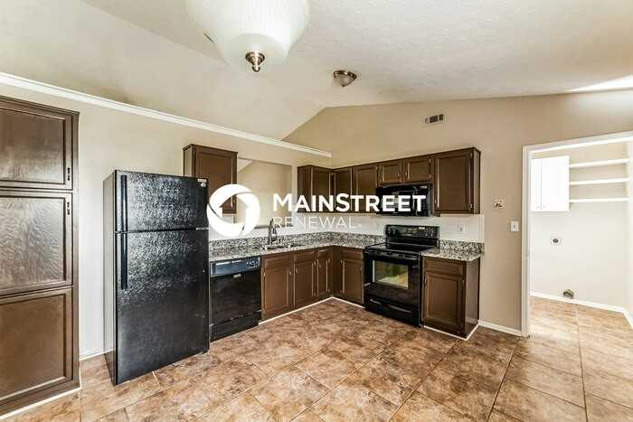 9625 Combs Ln - Photo 5 of 15