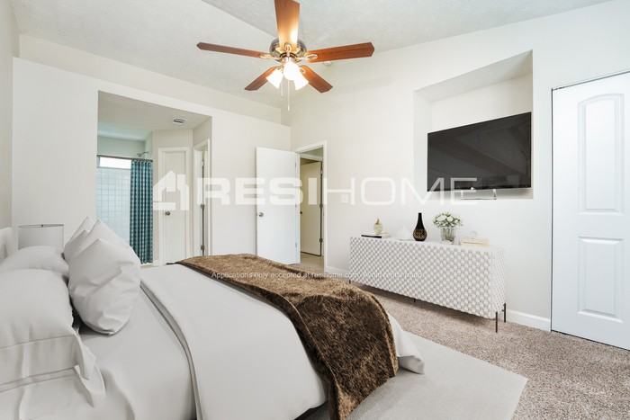 6118 Marbut Rd - Photo 7 of 17