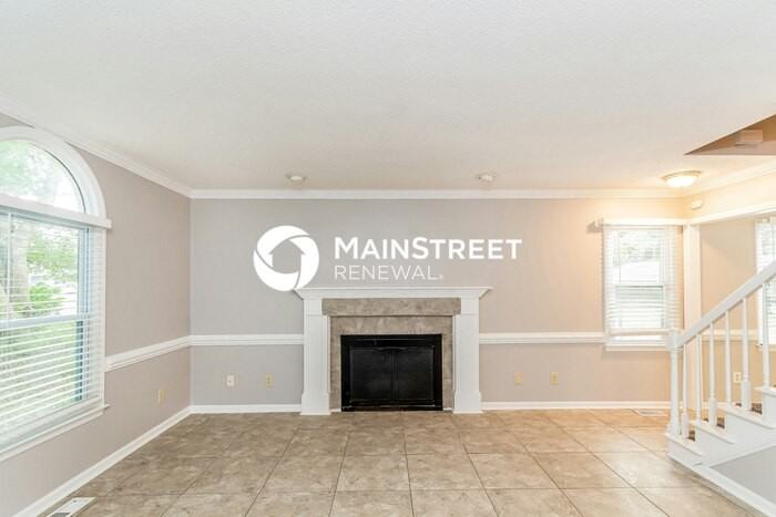 405 Hunters Ridge Drive - Photo 3 of 17