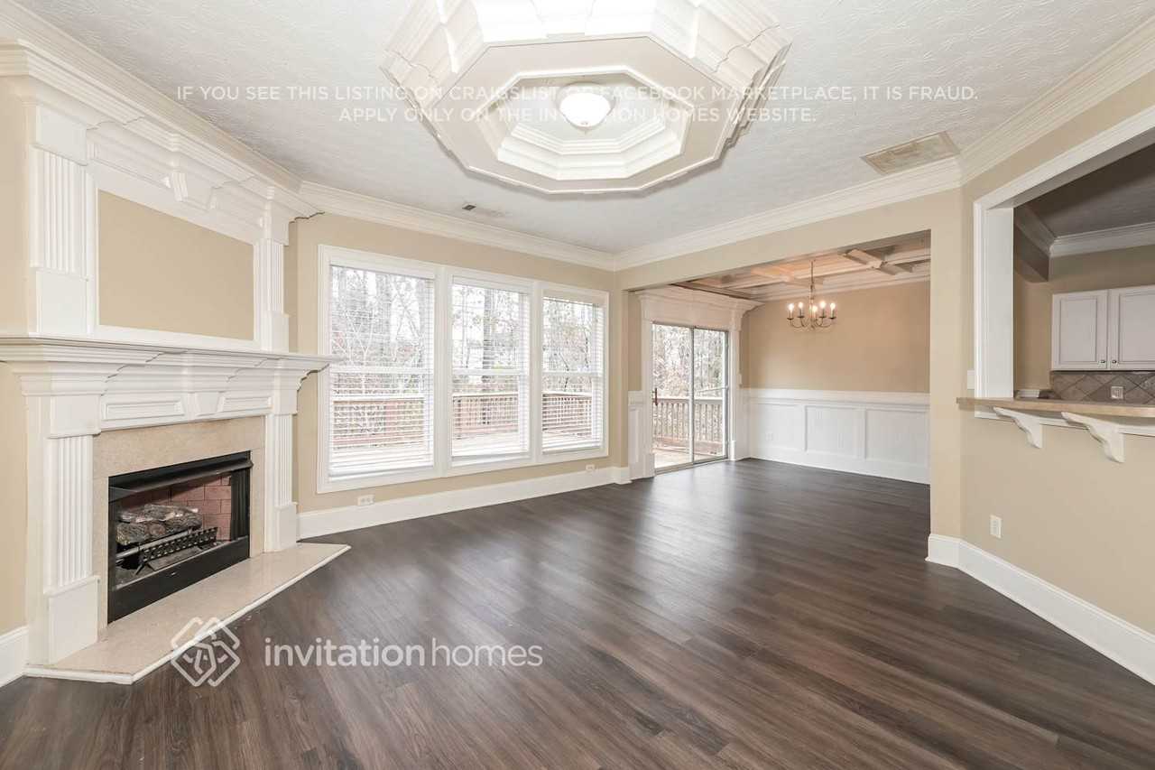 596 Pond Lillies Rd - Photo 4 of 18