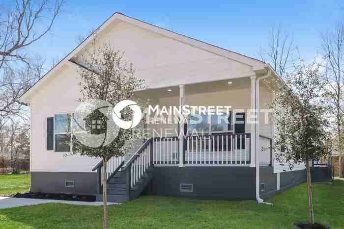 8516 Kellett Street - Photo 4 of 16