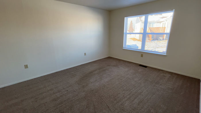 387 Dunn Court - Photo 3 of 9