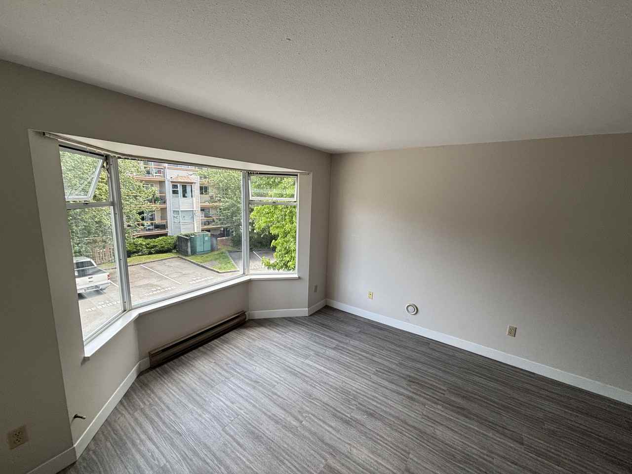 1504 56 Street #318 - Photo 5 of 12