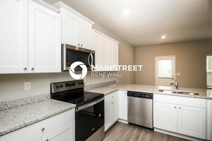 314 Augusta Woods Dr - Photo 6 of 17