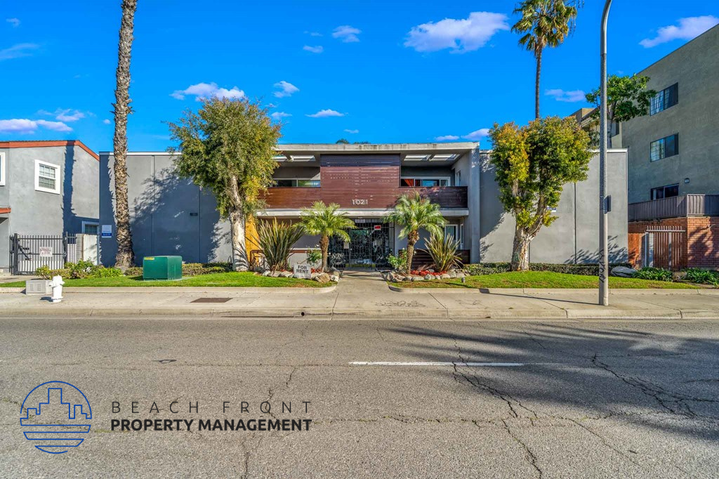 1021 N. Flower St. - Photo 4 of 21