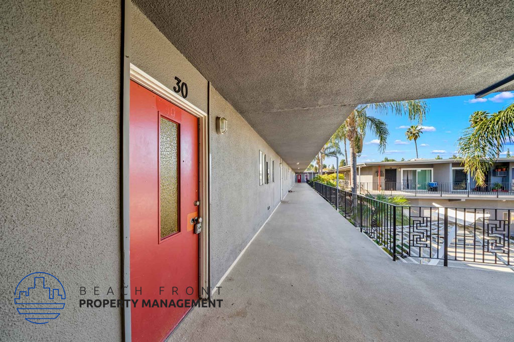 1021 N. Flower St. - Photo 7 of 21