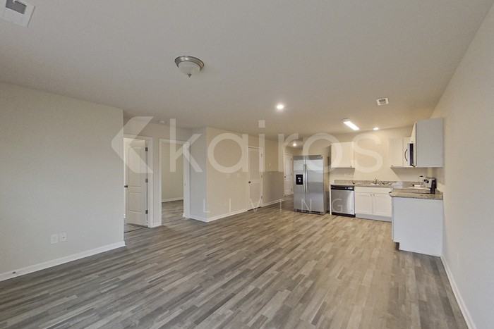 1237 Zoysia Dr - Photo 5 of 24