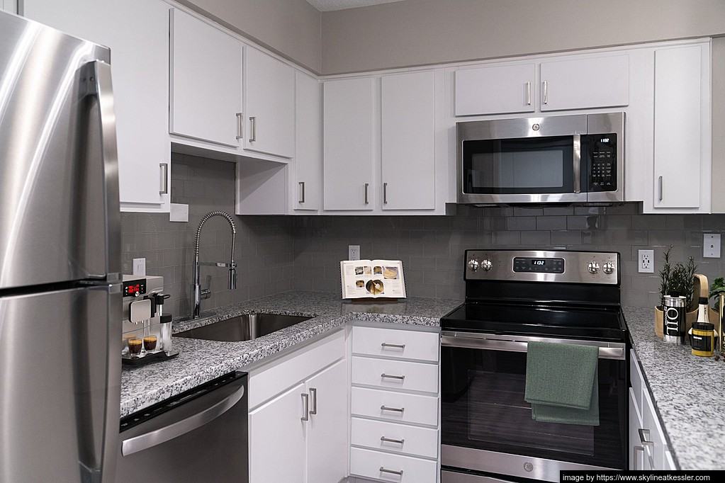 N Plymouth Rd & Hampton Rd #1010 - Photo 7 of 30