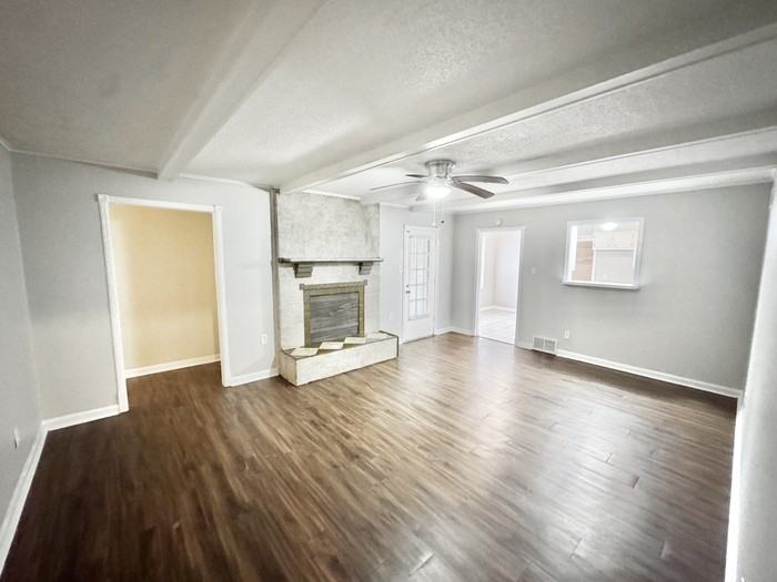 2664 Richwood Street - Photo 5 of 43