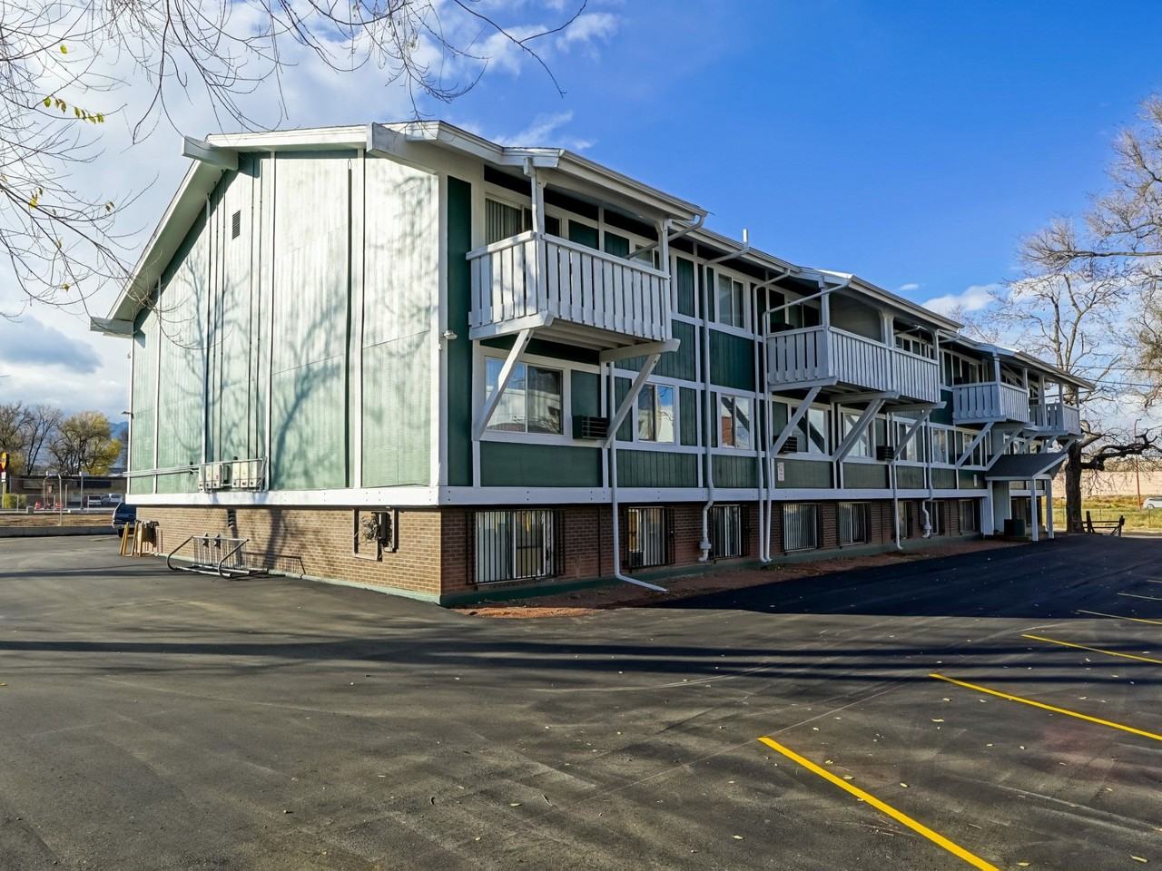 Southgate Commons - Photo 2 of 50