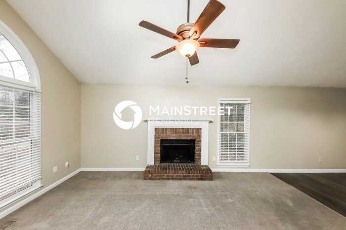 28 Loxley Ct - Photo 4 of 19