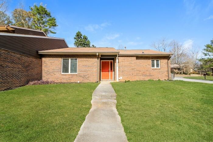 5566 Circlestone Lane