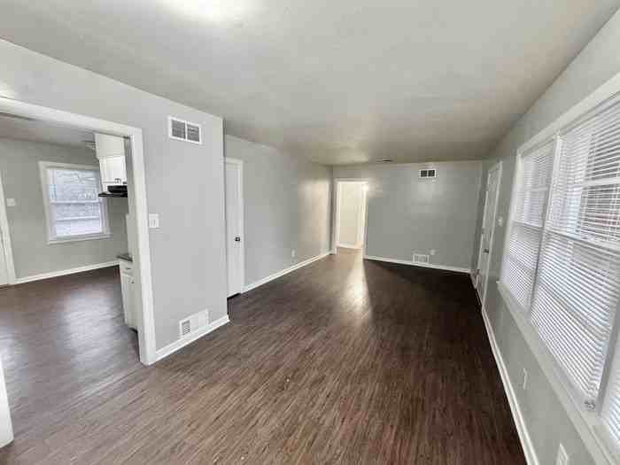 1754 Danville Rd - Photo 4 of 21