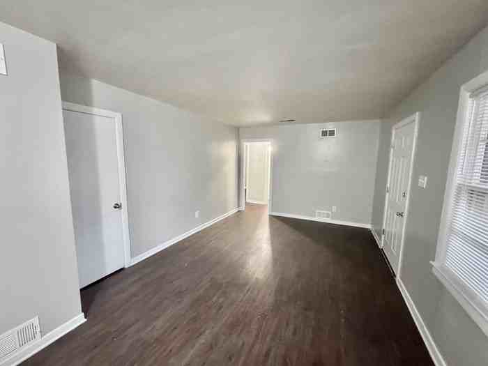 1754 Danville Rd - Photo 5 of 21