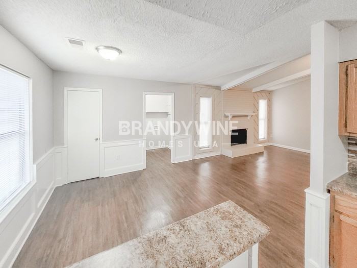 6309 Golden Park Dr - Photo 7 of 30