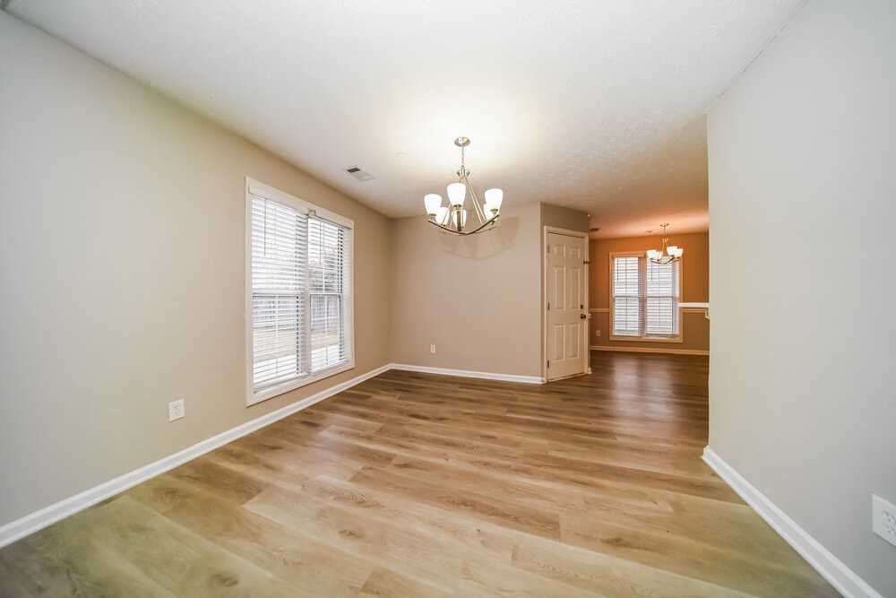 260 Landing Dr - Photo 5 of 16