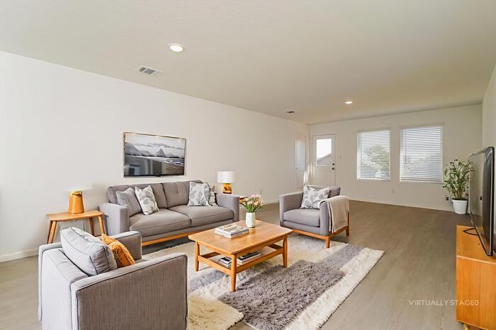 14810 Warwick Shire - Photo 5 of 19