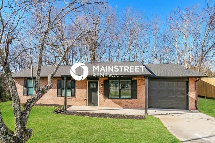 2925 Bethel Pl - Photo 2 of 17