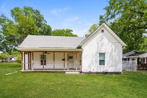 featured image of 205 Marion St