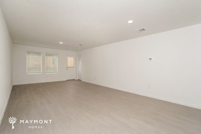 14823 Warwick Shire - Photo 6 of 19